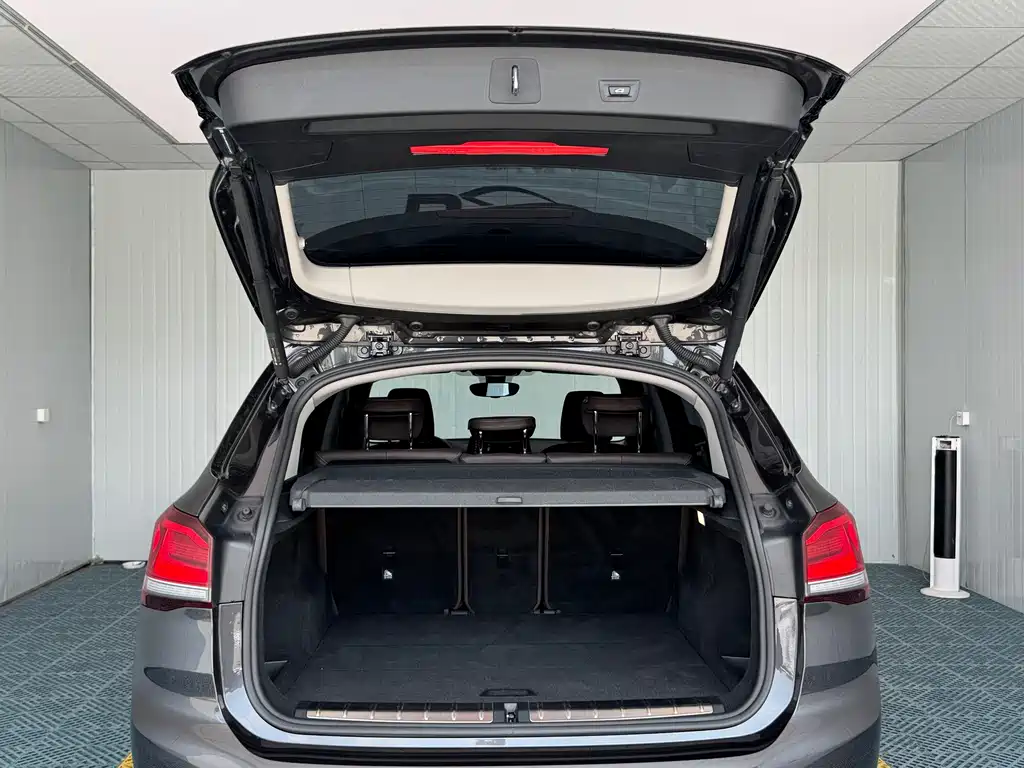 BMW X1 2021 — фото 14