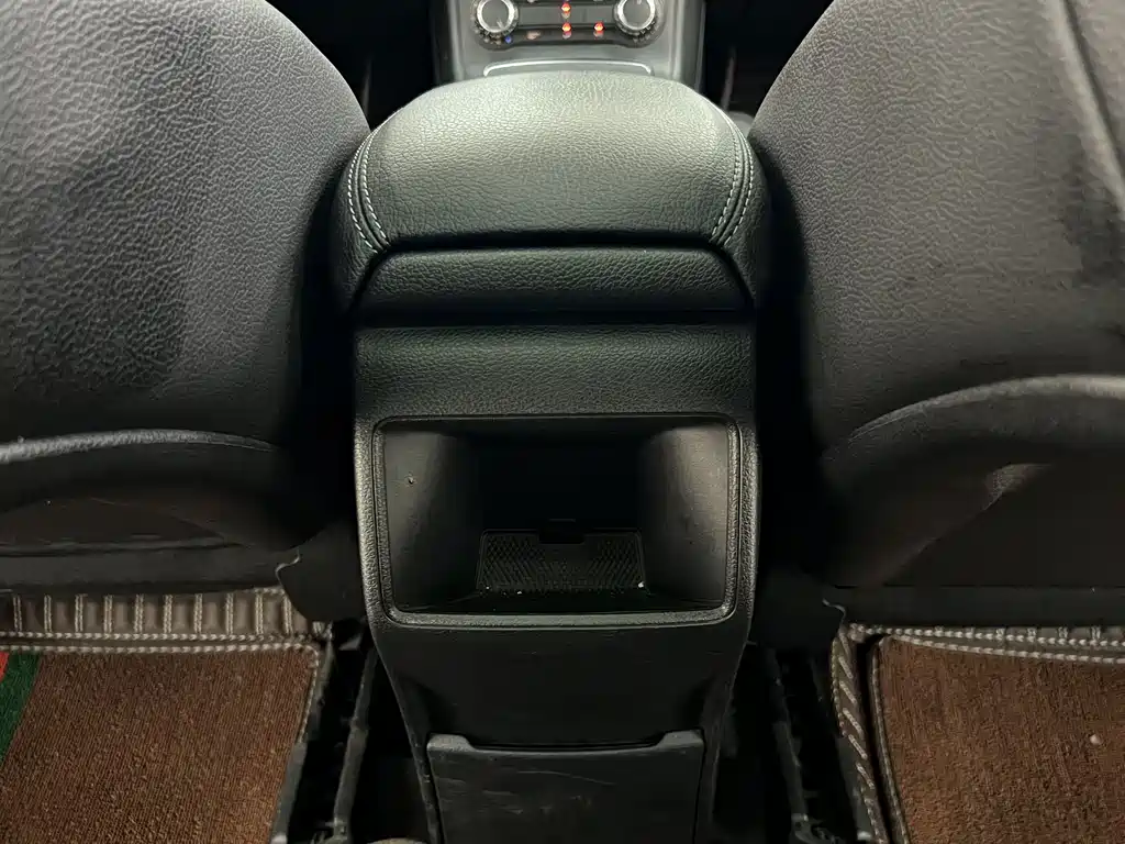 Mercedes-Benz B-Class 2018 — фото 13