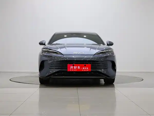 BYD Seal 07 DM-i 2025