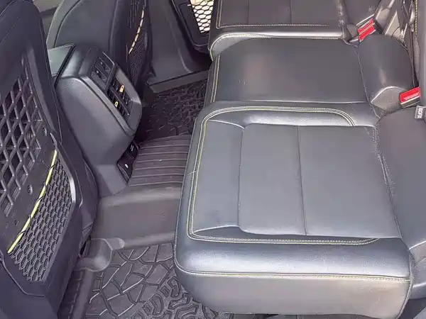 Ford Bronco 2024