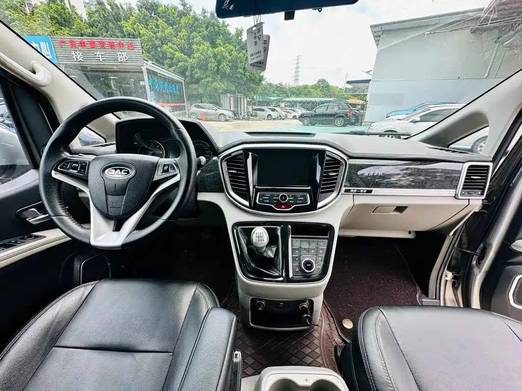 JAC Ruifeng M4 2017 — фото 12