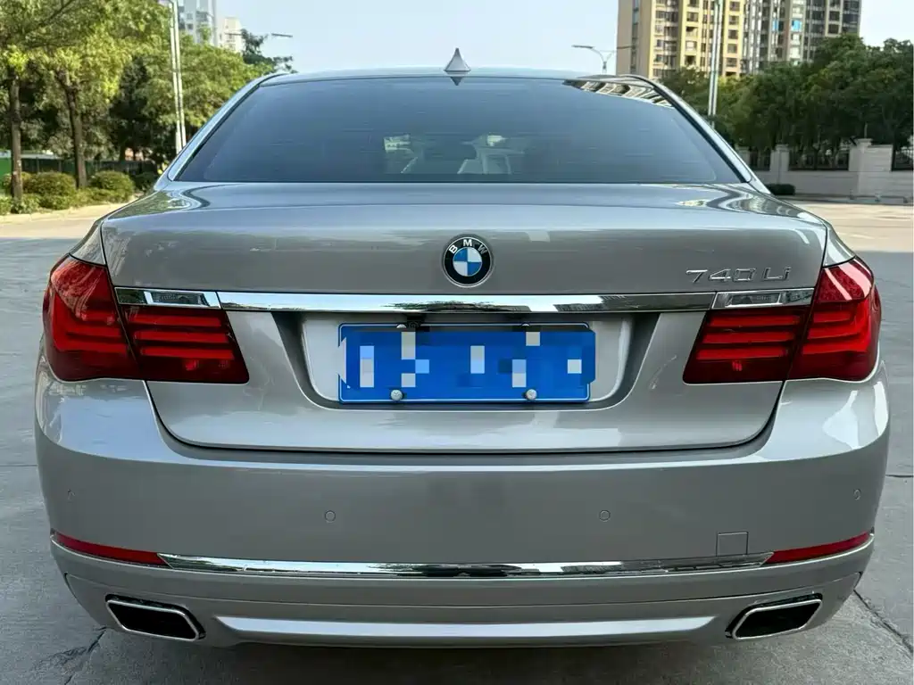 BMW 7 Series 2014 — фото 5