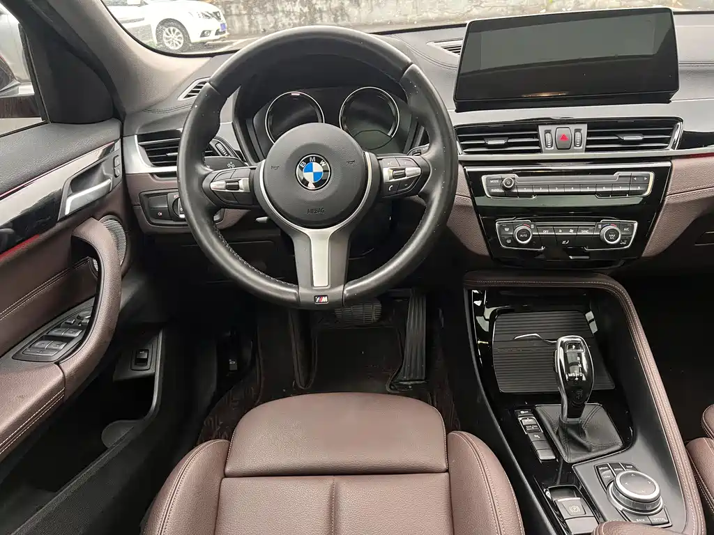 BMW X2 2021 — фото 9