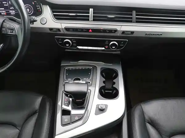 Audi Q7 2018
