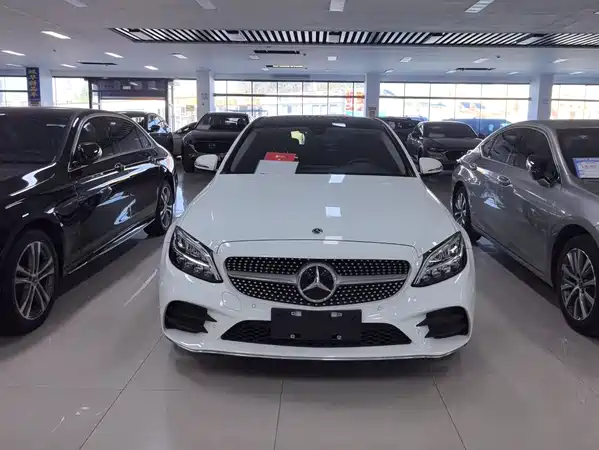Mercedes-Benz C-Class 2022