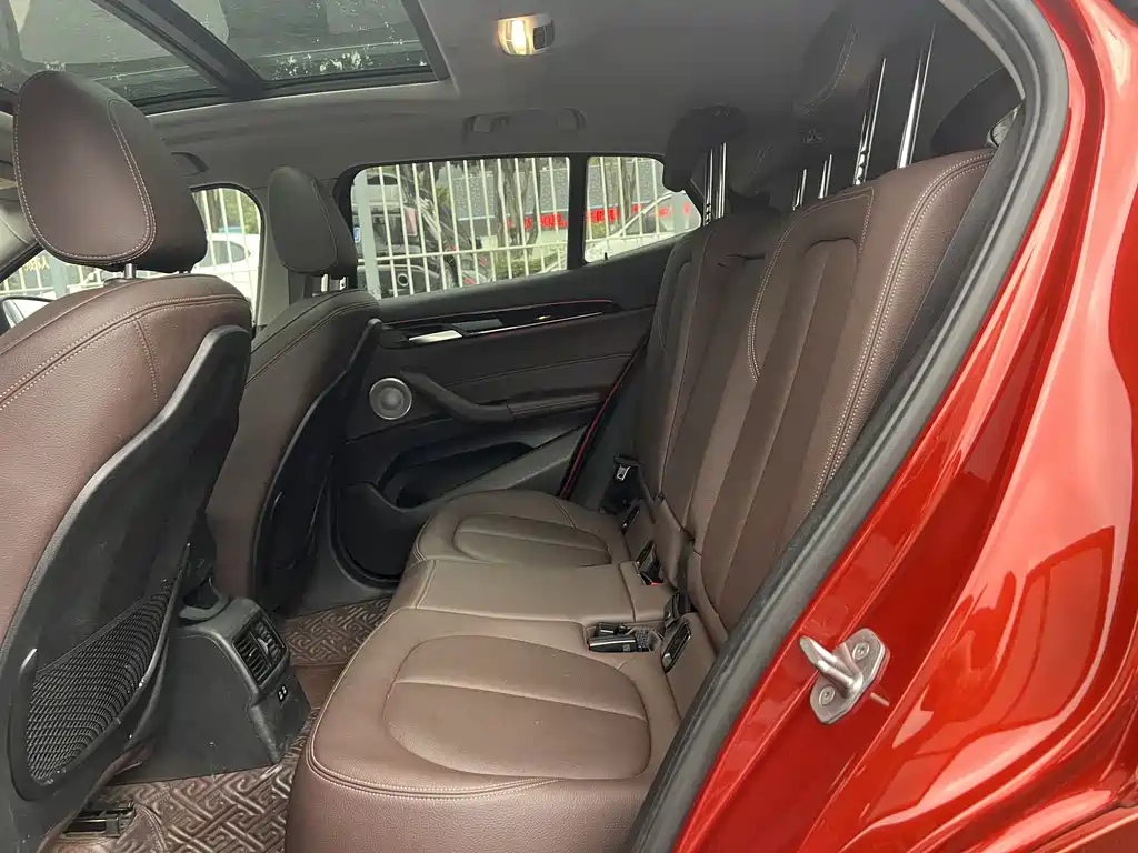 BMW X2 2021 — фото 14