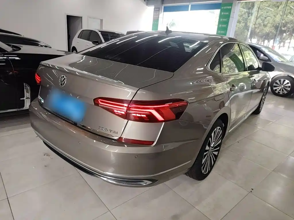 Volkswagen Passat 2020