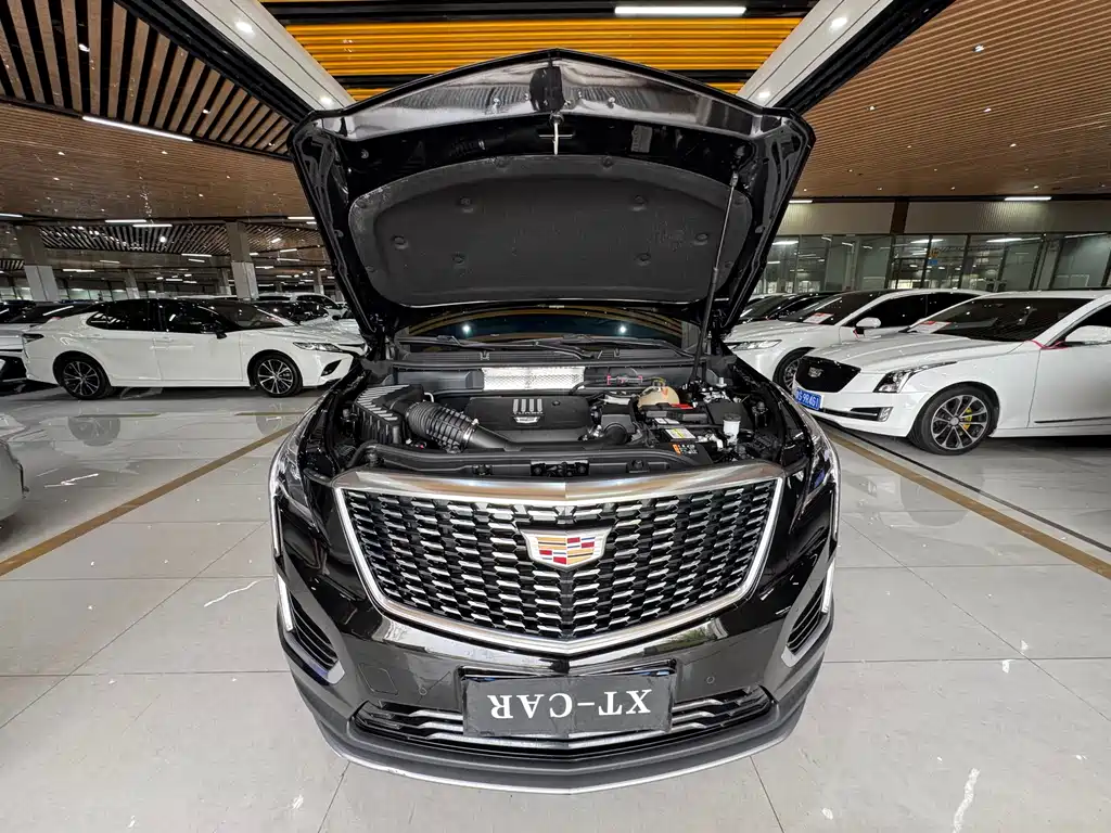 Cadillac XT5 2022 — фото 32