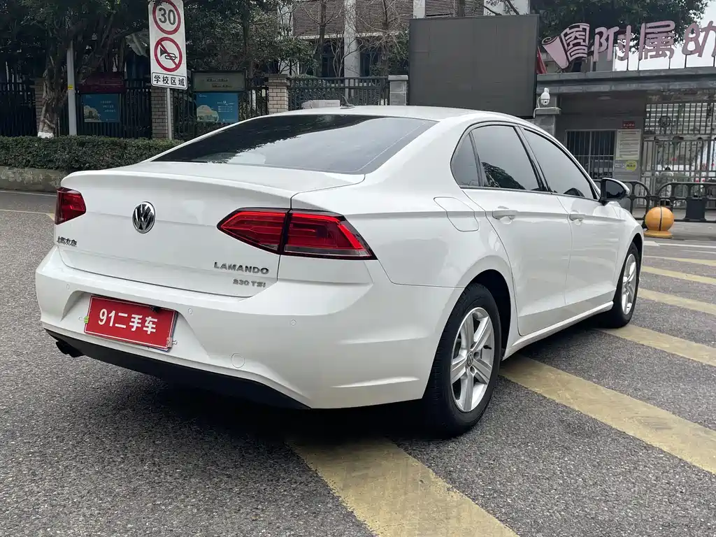 Volkswagen Lamando 2018 — фото 14