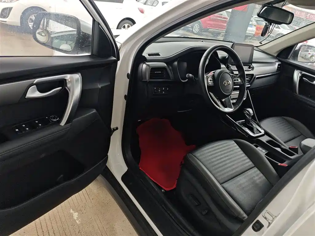 Kia Sportage 2020 — фото 16