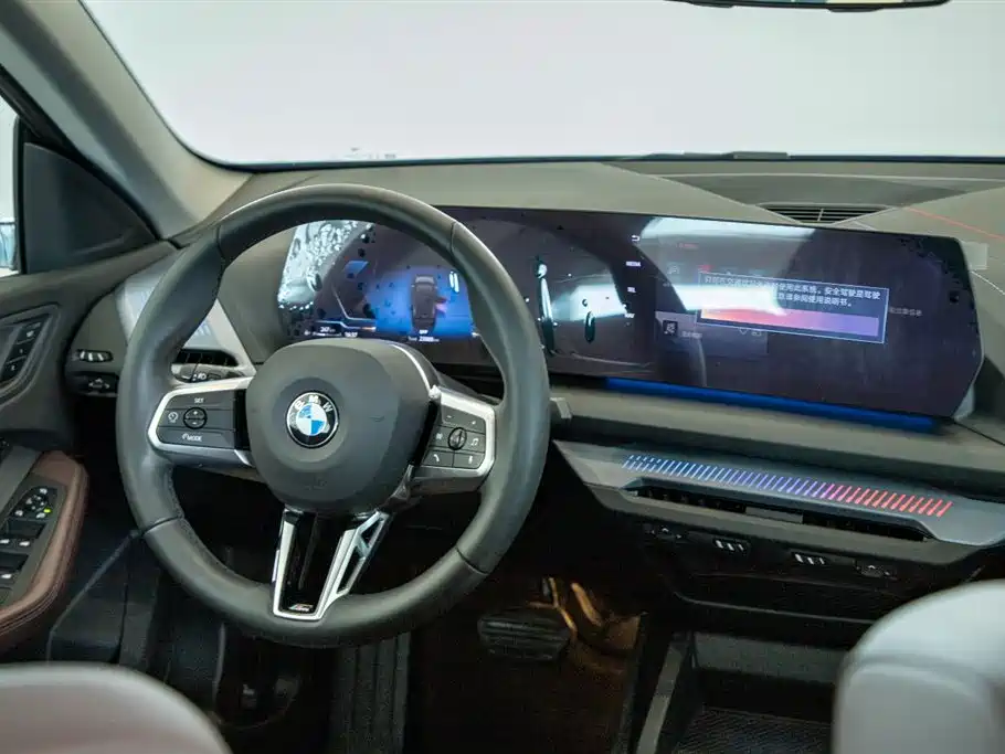 BMW 2 Series 2025 — фото 19