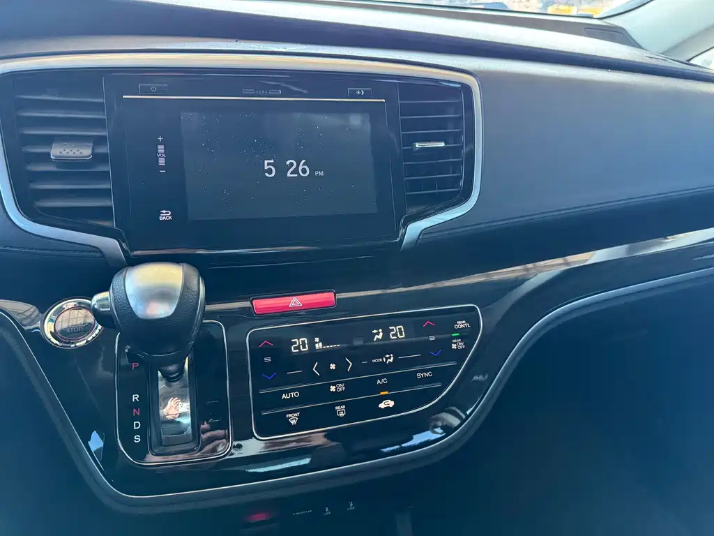 Honda Odyssey 2019 — фото 11