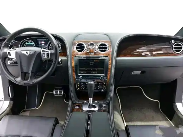 Bentley Continental 2016