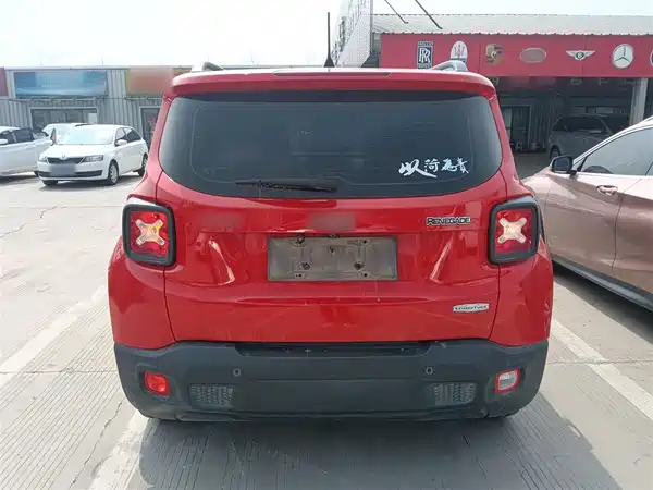 Jeep Freeman 2016