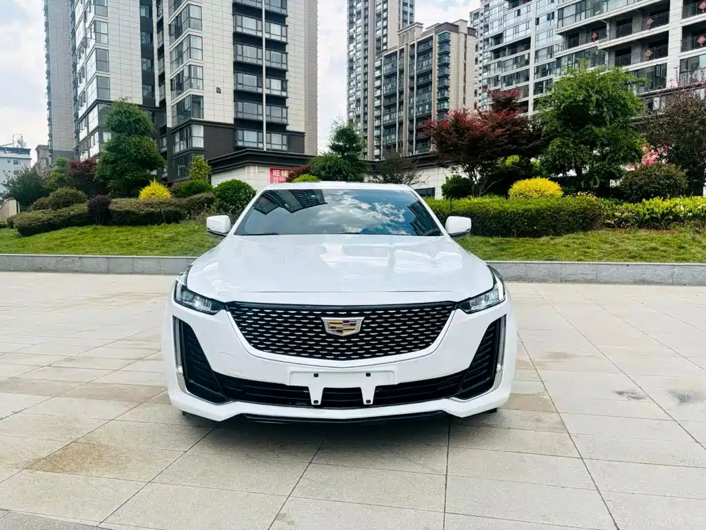 Cadillac CT5 2023 — фото 2