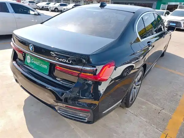 BMW 7 Series 2019