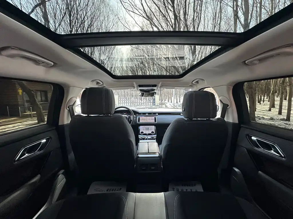 Land Rover Velar 2019 — фото 21