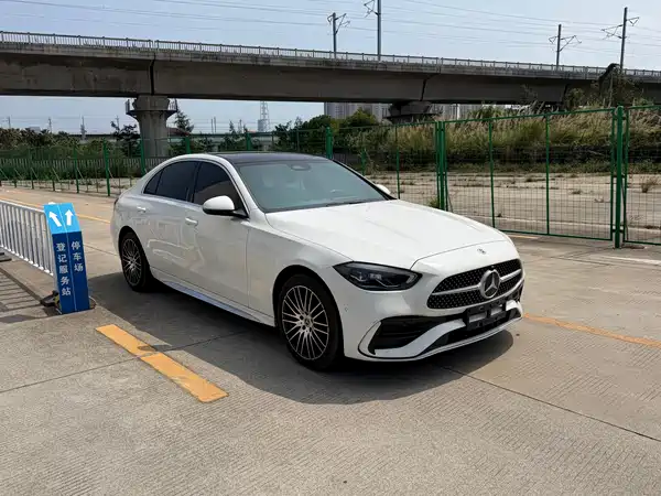 Mercedes-Benz C-Class 2023