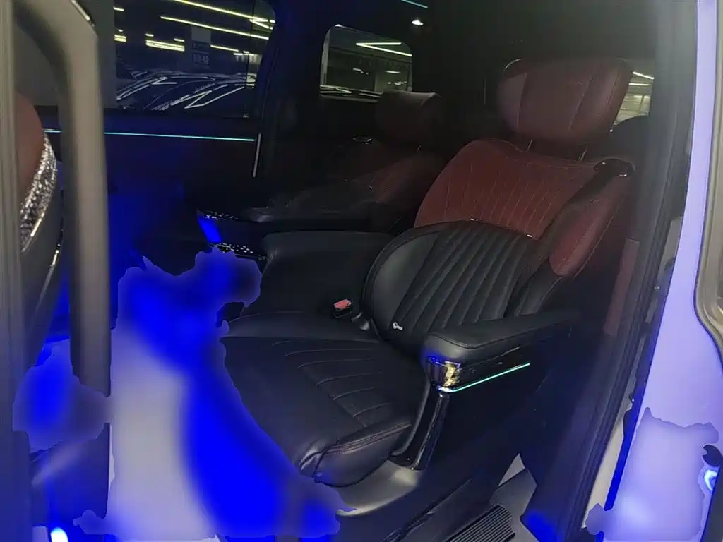 GAC Motor Trumpchi M8 2023 — фото 17