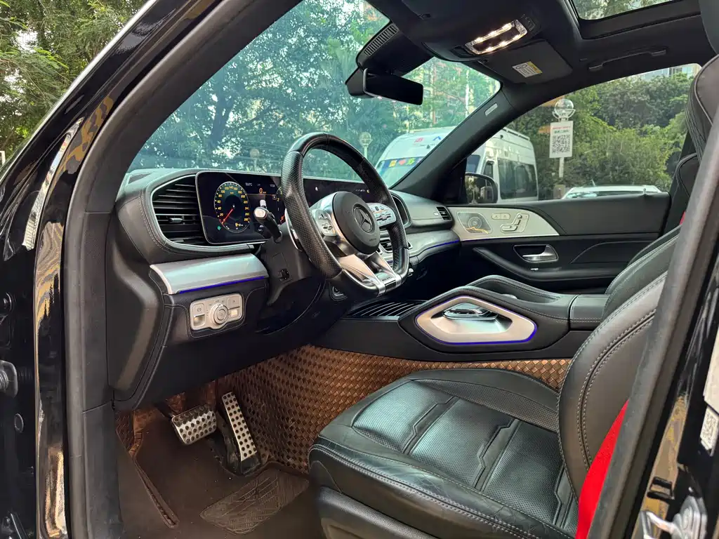 Mercedes-Benz GLE AMG 2020 — фото 4