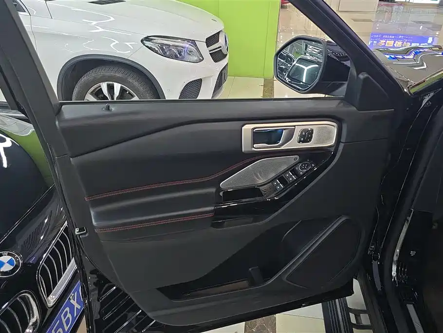 Ford Explorer 2022