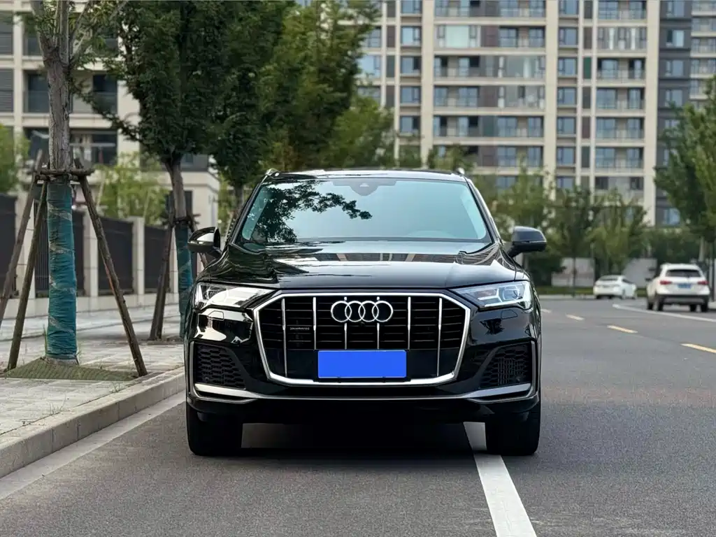 Audi Q7 2023