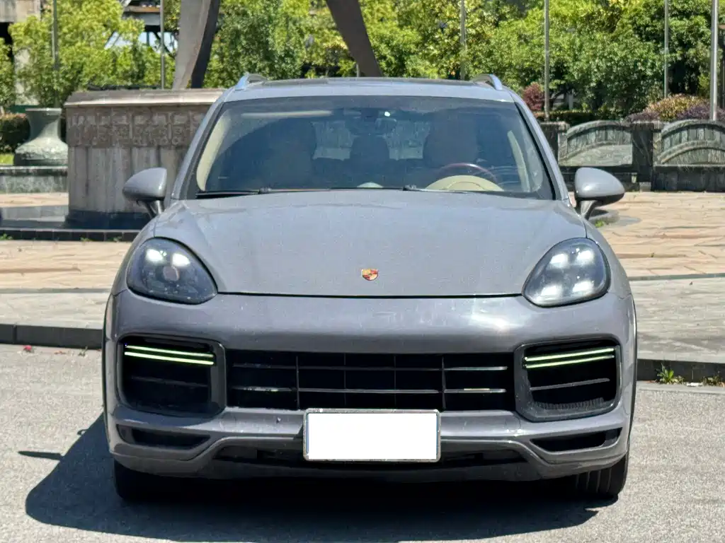Porsche Cayenne 2010 — фото 2