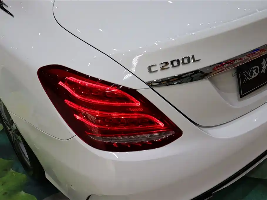 Mercedes-Benz C-Class 2018 — фото 10