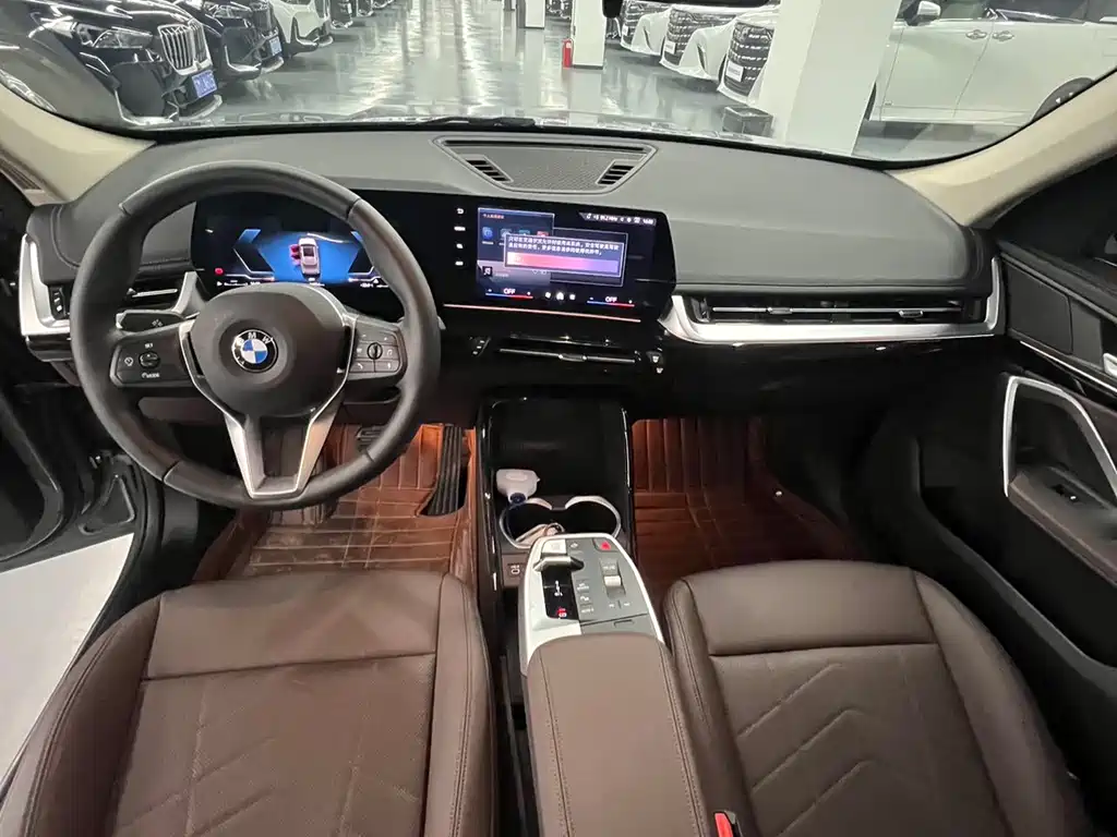 BMW X1 2023 — фото 11