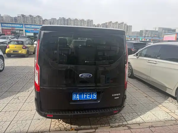Ford Tourneo 2020