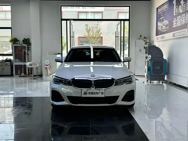 BMW 3 Series 2021