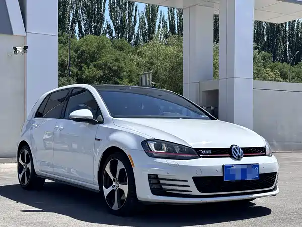 Volkswagen Golf GTI 2016