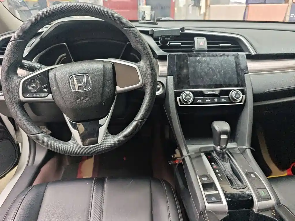 Honda Civic 2021 — фото 13