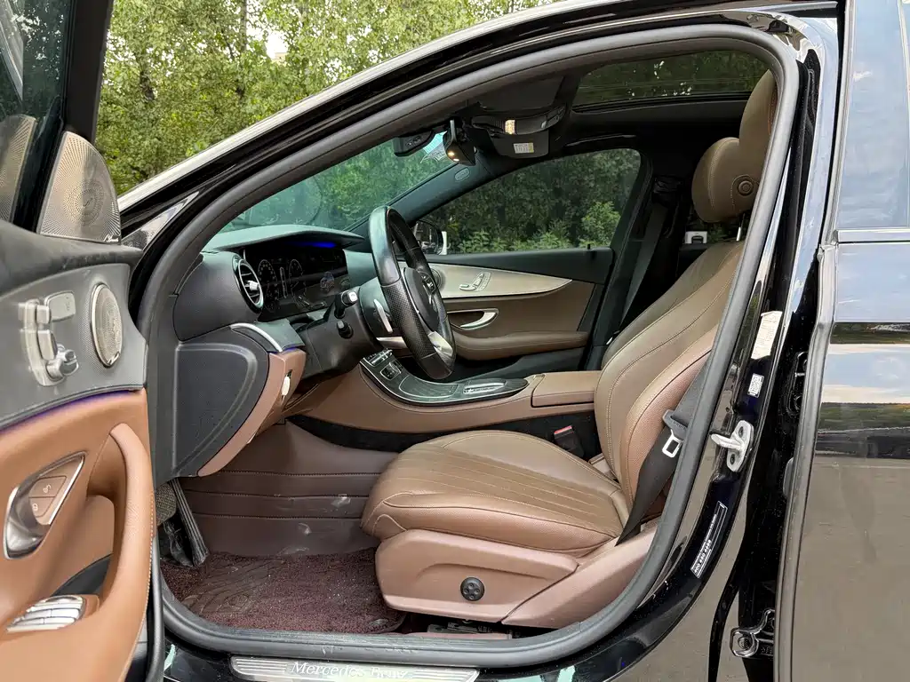 Mercedes-Benz E-Class 2020