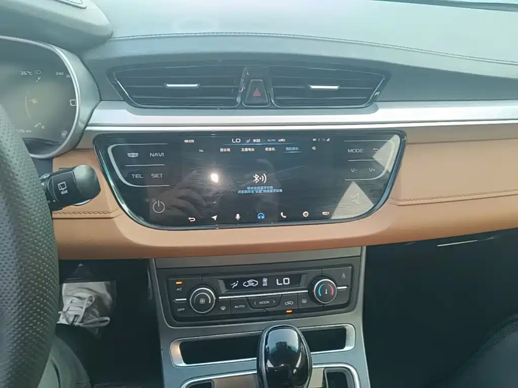 Geely Vision S1 2018 — фото 13