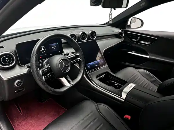 Mercedes-Benz C-Class 2022