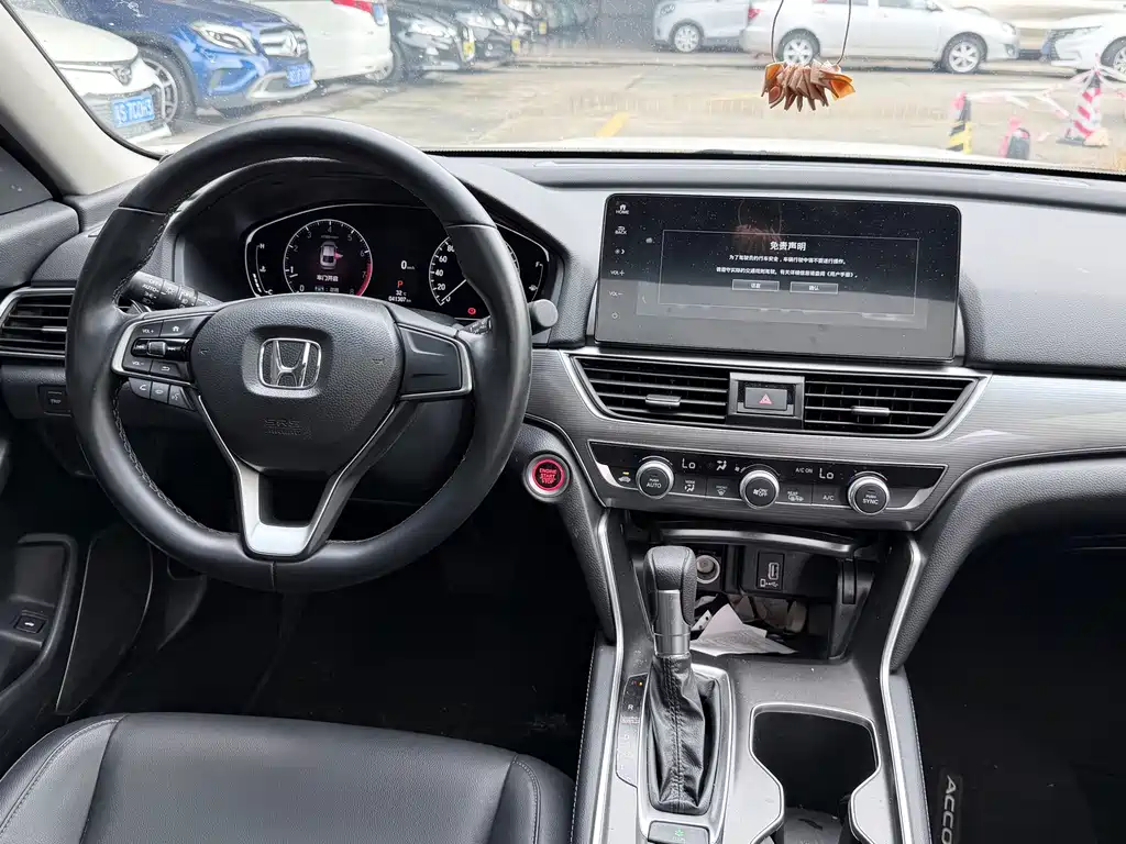 Honda Accord 2023 — фото 6