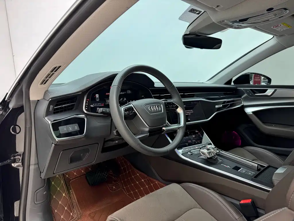 Audi A7L 2023 — фото 7