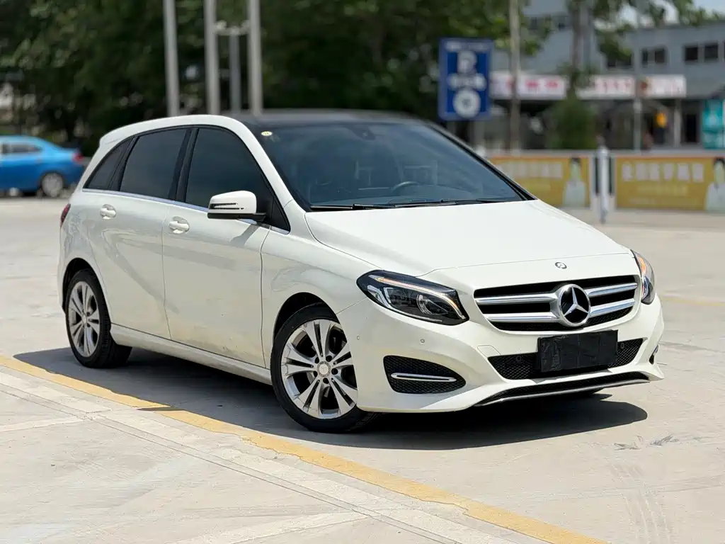 Mercedes-Benz B-Class 2016 — фото 2