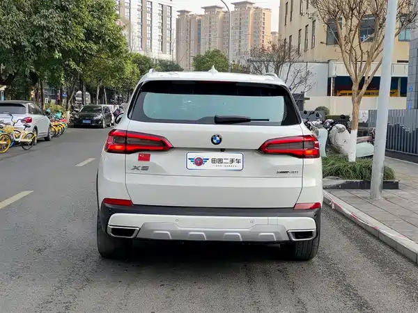BMW X5 2019