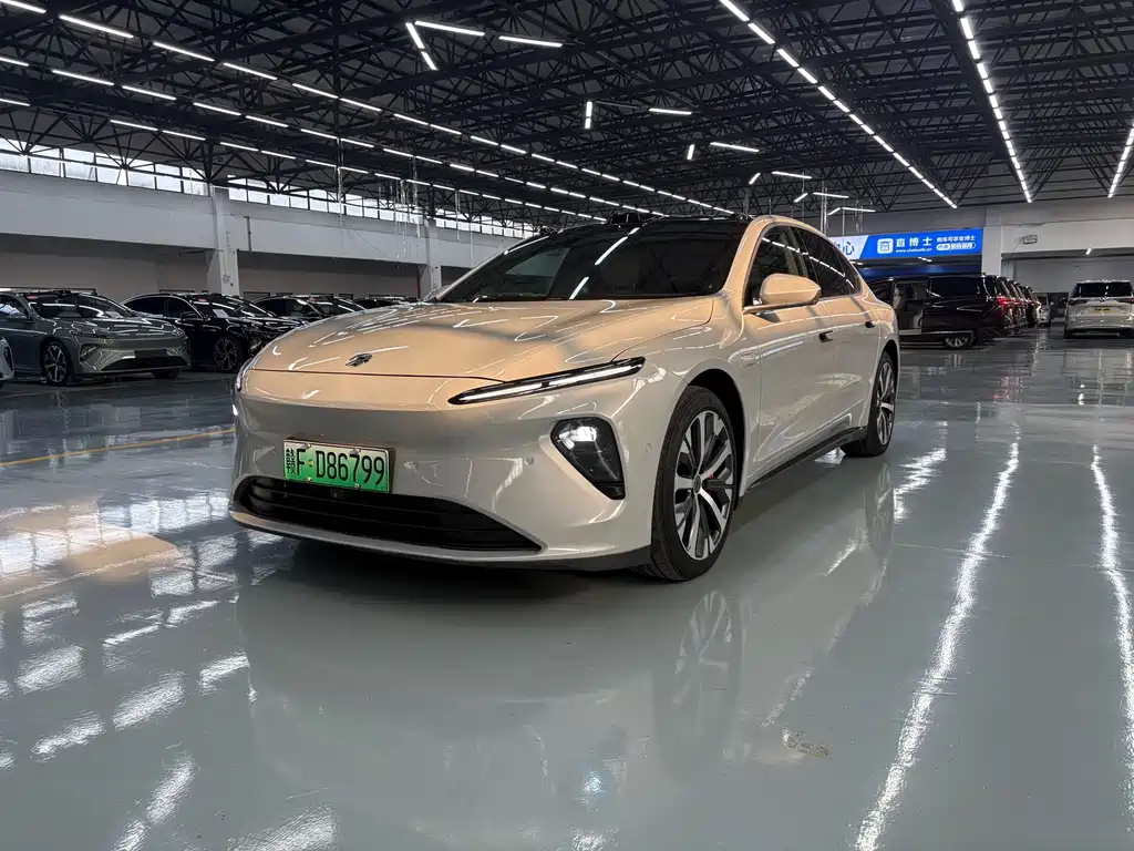 NIO ET7 2022