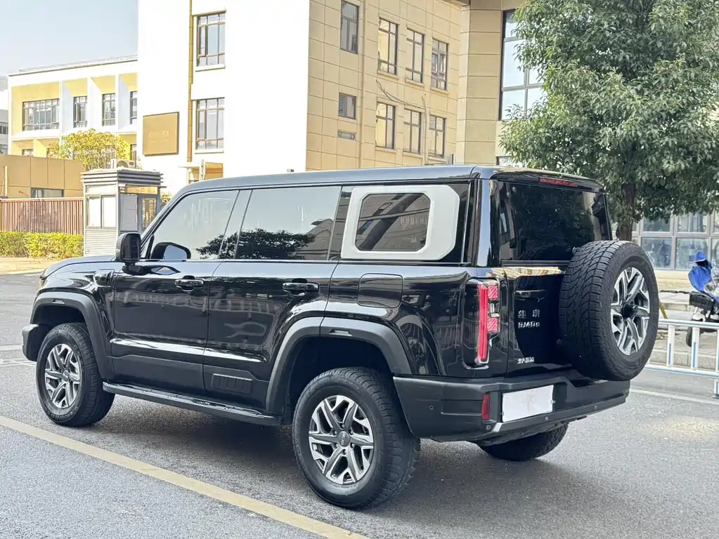 Beijing Off-Road BJ40 2024 — фото 15