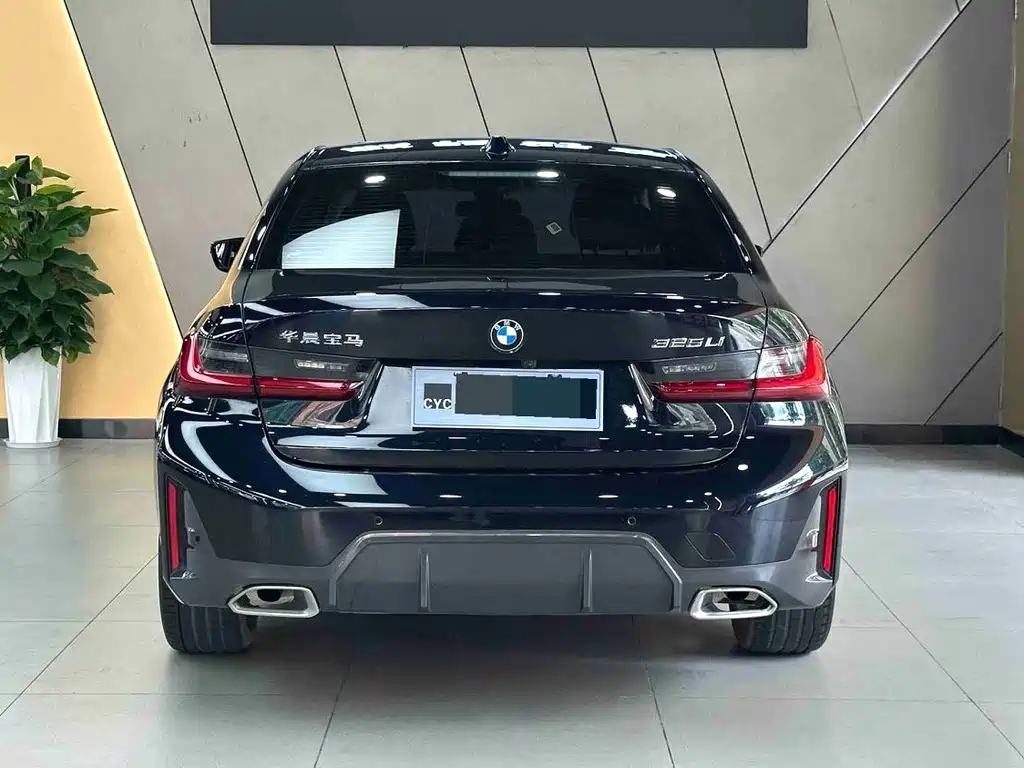 BMW 3 Series 2024