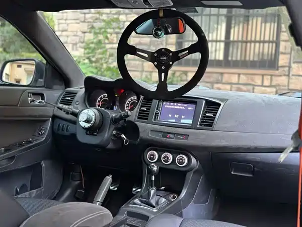 Mitsubishi Lancer EX 2011