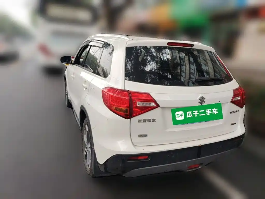 Suzuki Vitara 2018 — фото 25
