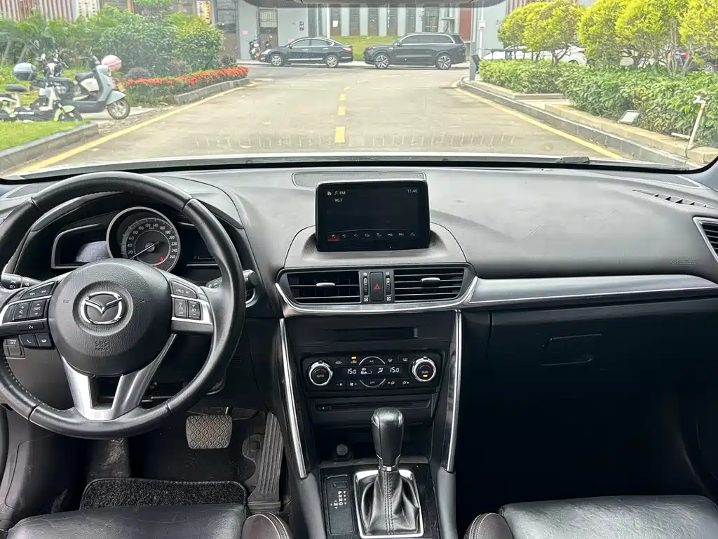 Mazda CX-4 2017