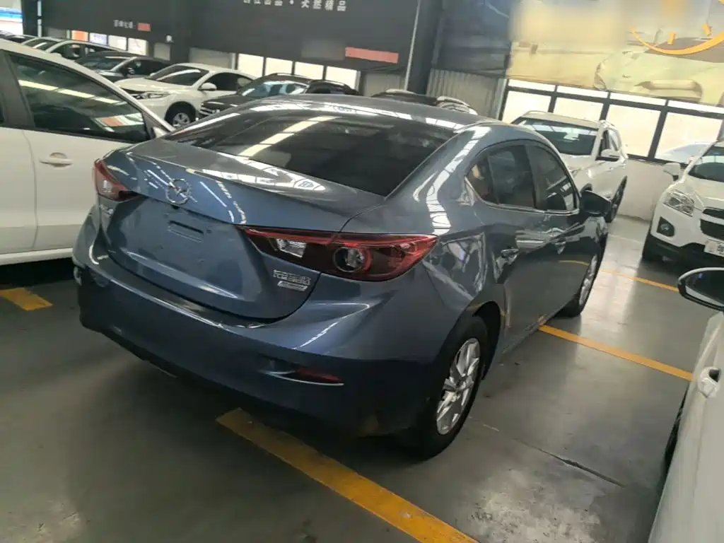 Mazda 3 Axela 2018