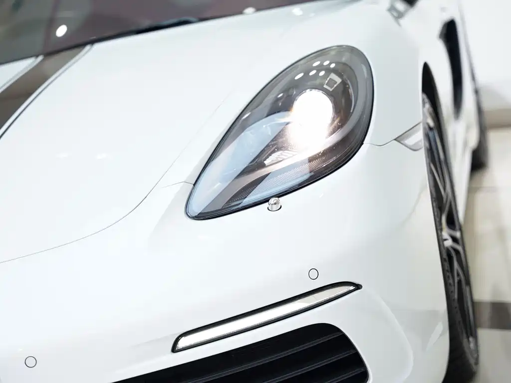 Porsche 718 2022 — фото 9