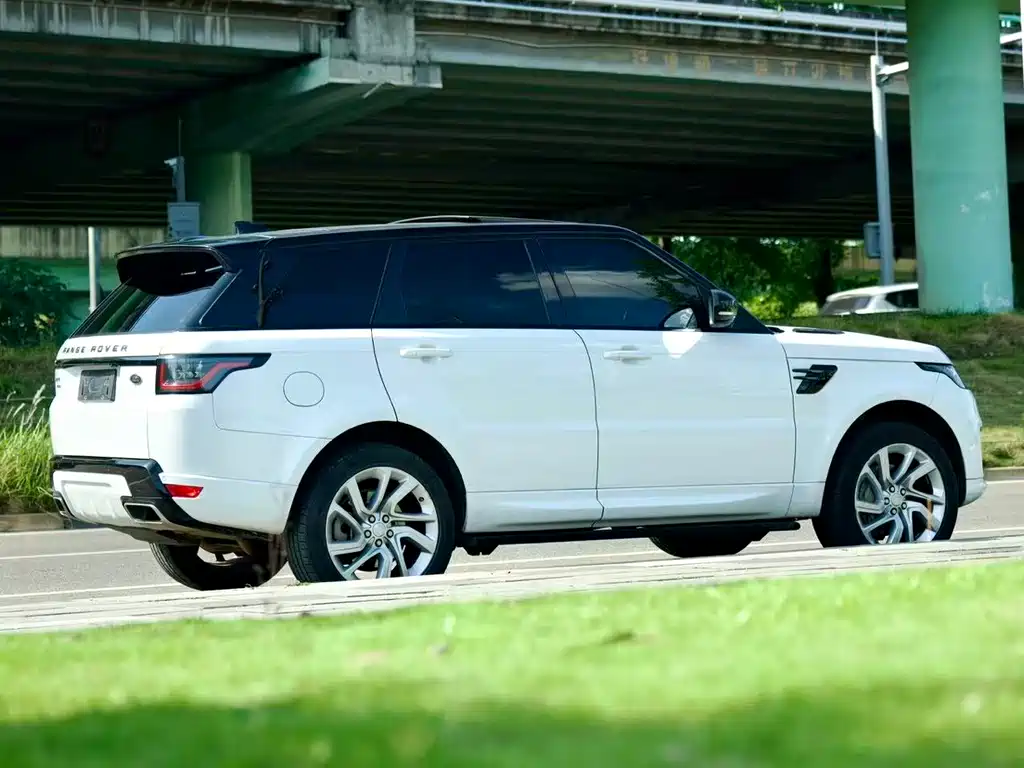 Land Rover Sport 2019 — фото 7