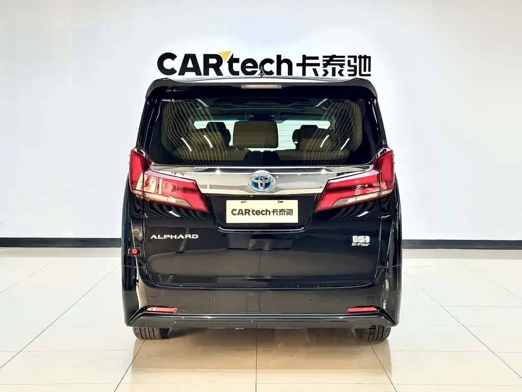 Toyota Alphard 2022 — фото 4